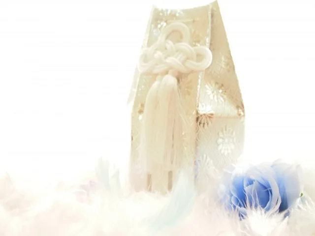 ペット火葬後の納骨って 遺骨の供養について詳しくご紹介 ペット火葬 葬儀はハピネス 格安出張 7 700 霊園供養 納骨可