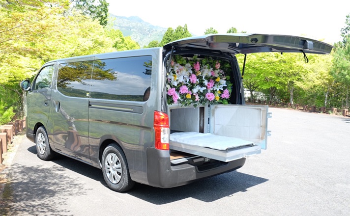 ペット火葬ハピネスの高性能火葬車